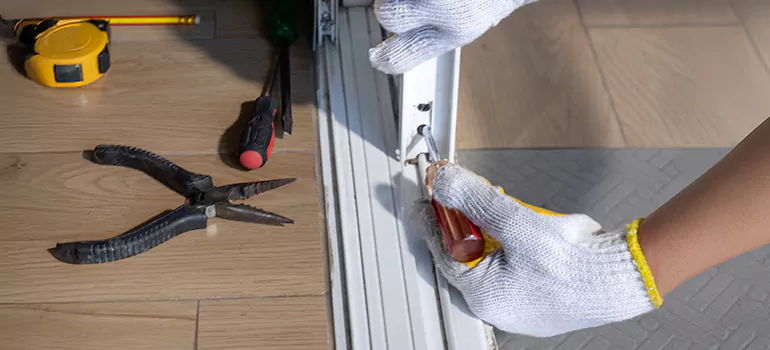 Sliding Glass Door Repair in East Lake-Orient Park