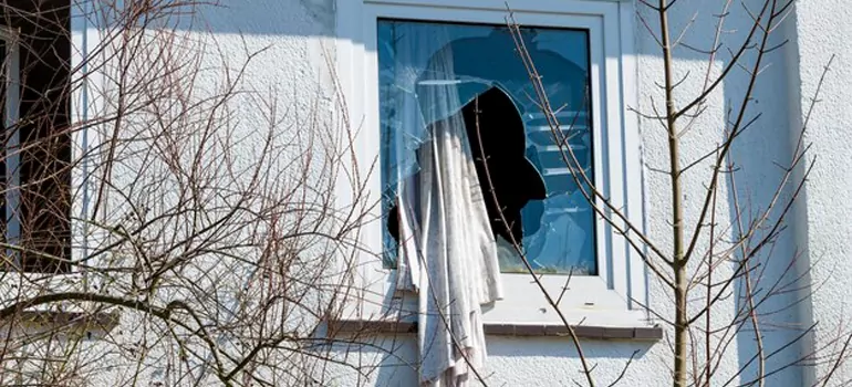 Storm Window Installation Contractors in East Lake-Orient Park, FL