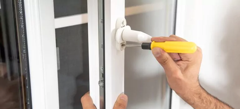 Casement Window Handle Replacement in East Lake-Orient Park, FL