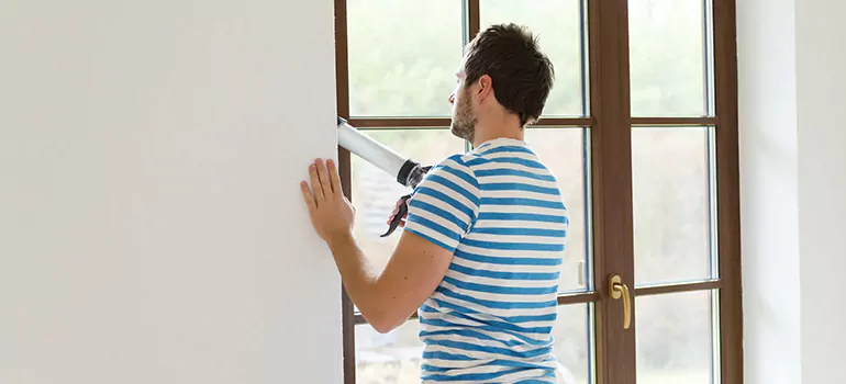 Outdoor Waterproof Caulk in East Lake-Orient Park, FL